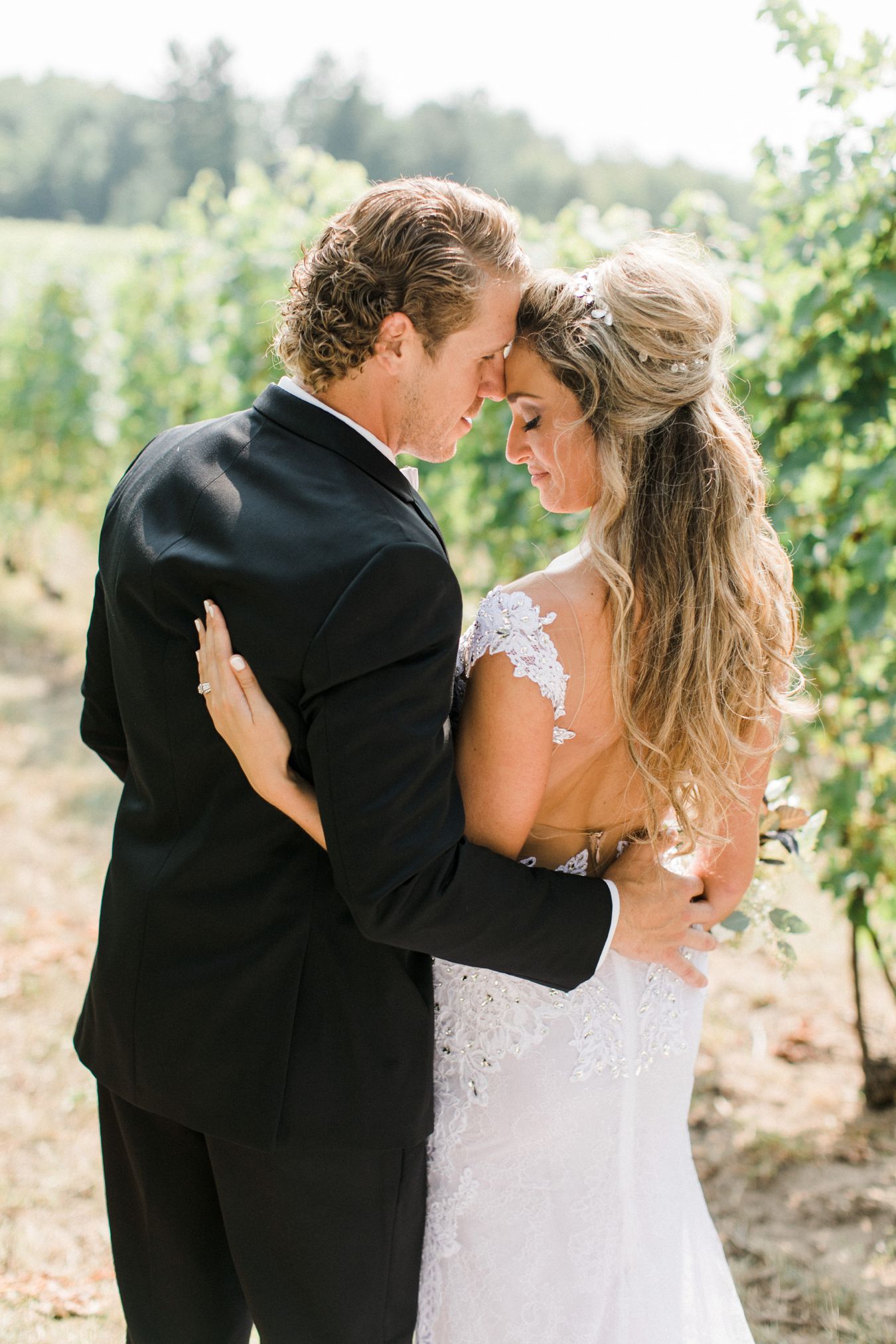 Michigan Vineyard Wedding Photographer | Cory Weber Photography 
